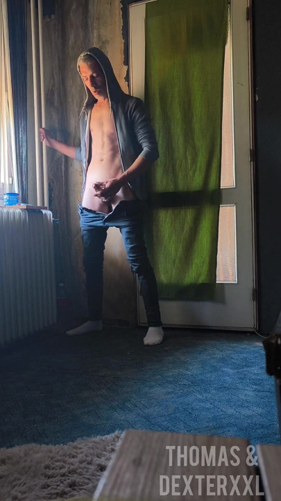 Thomas Home Made I Show U My Wank From.window
