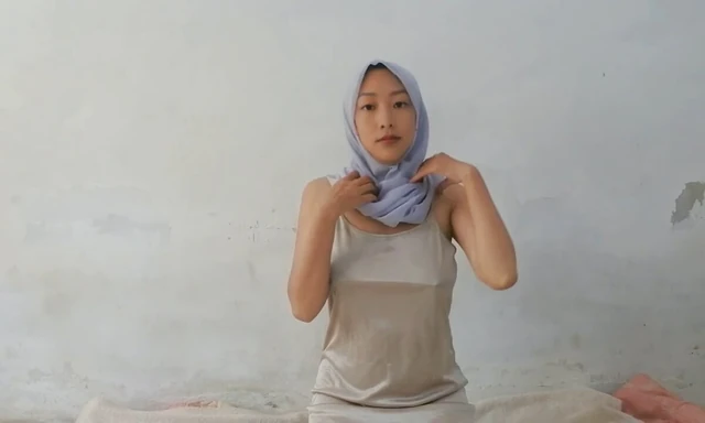 Hijab pinay girl POV show body sexy teasing