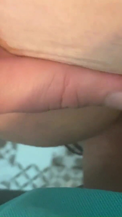 🐾 Cage et collier dans une camisole noire - pipe, levrette et éjaculation | Clip 1