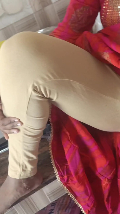 Housewife homemade kitchen fuck | Clip 1