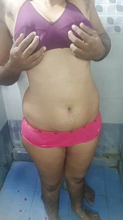 New Married Couples Enjoying Bathroom Fucking