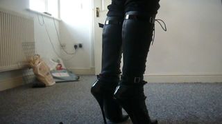 Ballet Knee Boots