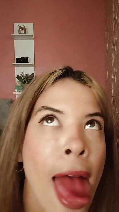 Você pode segurar até eu terminar de dançar