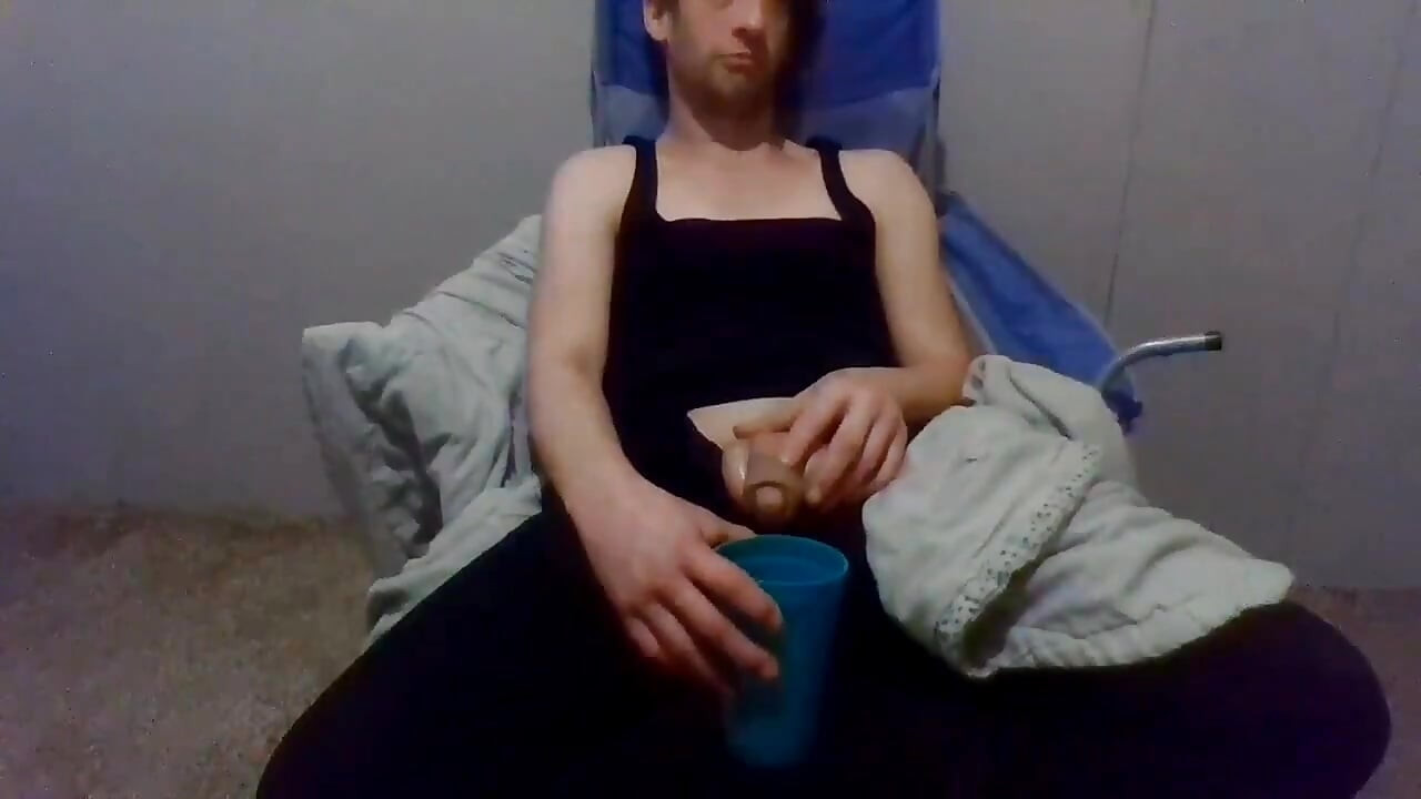 Video mjeseca Urinating Fetish Fanclub (ffvotm) bonus video studeni 2020 (bez zvuka)