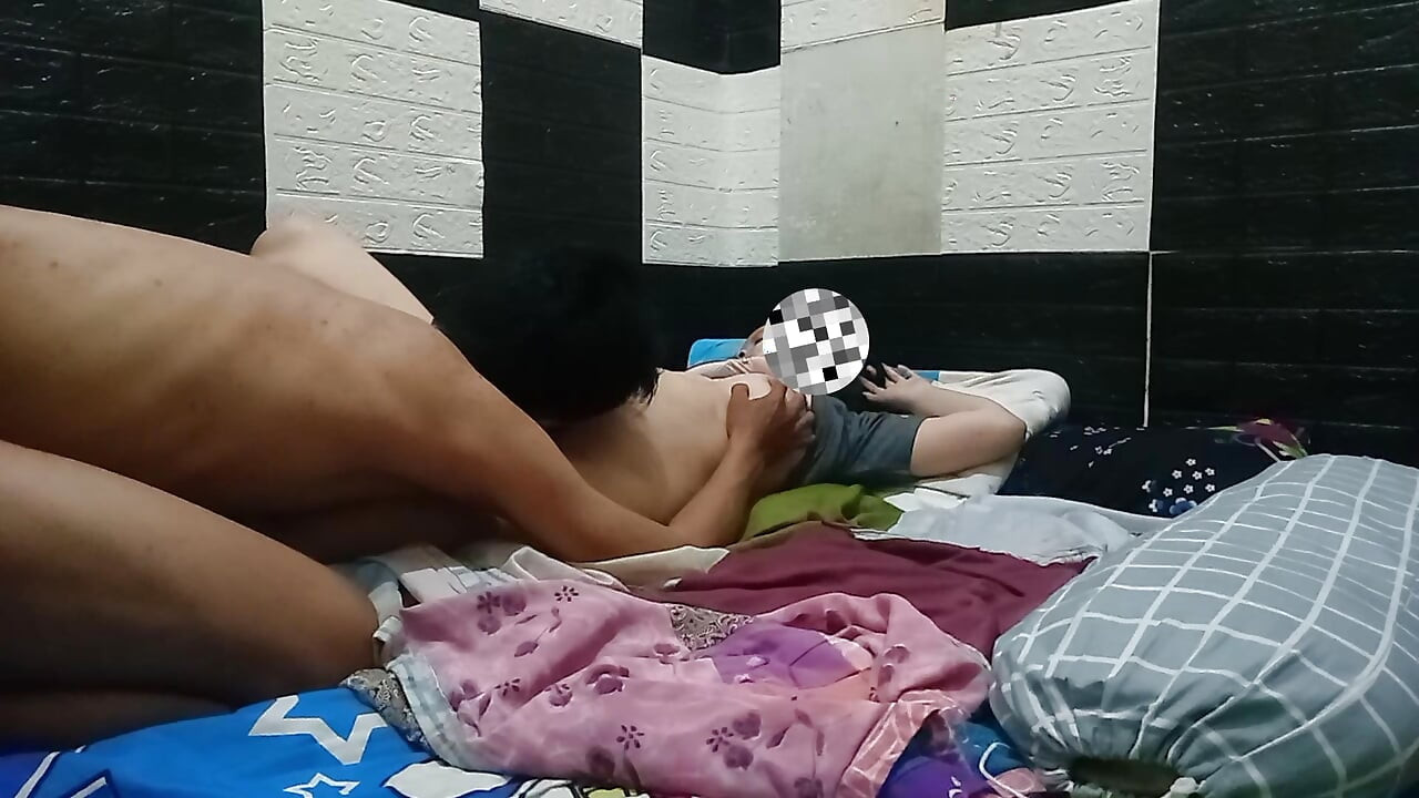 Asiatische muschi lecken schmeckt süß, schmackhaft und objektiv