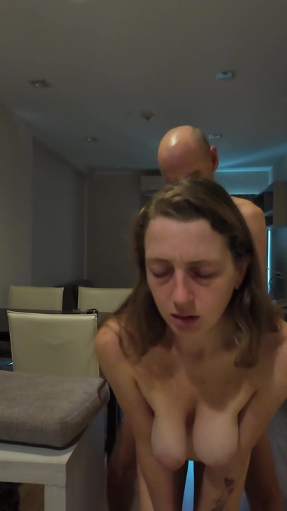 نيك ومص في غرف مختلفة | مقطع 1