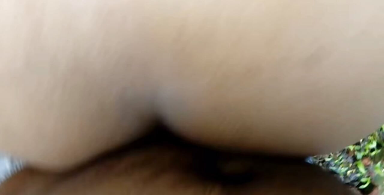Indian desi aunty show big asses then our husband went to come sex in restroom