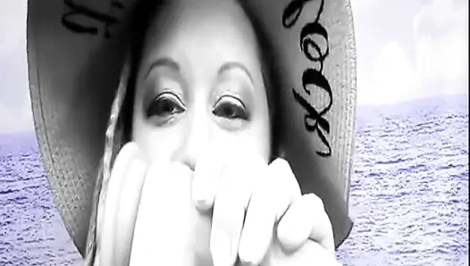 Лагерь сисси бойка, день 1