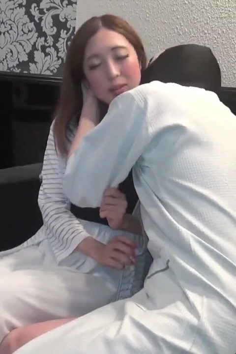 痴女アジア人 0102