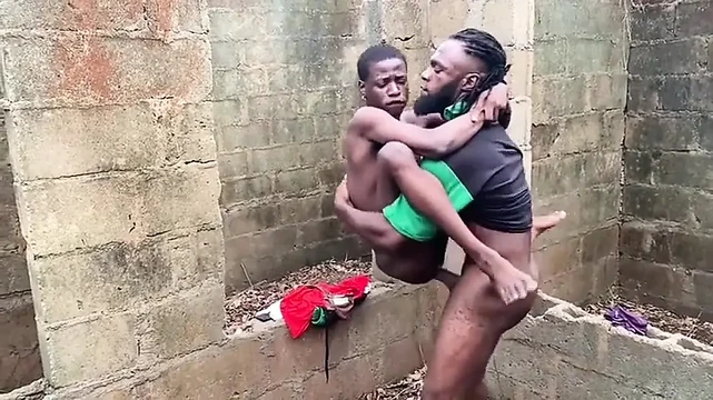 He Fuck Me so Well in the Bush Then I Cream Like Milk