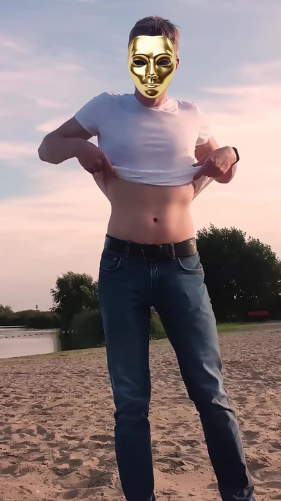 Twink on Forbidden Non Nudist Beach Secretly Naked 4K! Teenager Exhibitionism Goldenelixxxir!