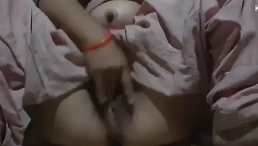 Состояние той, чей муж не живет с ним, неугоместь его жены.