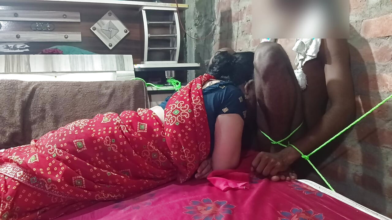Sister-in-law tied up and fucked her own brother-in-law and masterbated in the room itself.