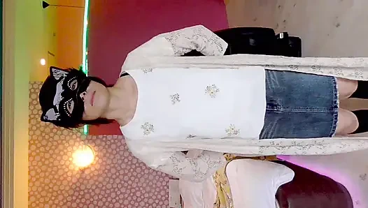 Mayu NO70 Local Band-Aid Hiding, Gym Clothes Cosplay, Blindfold, Deepthroat, Squirting, Convulsions,, Anal Vibrator SEX