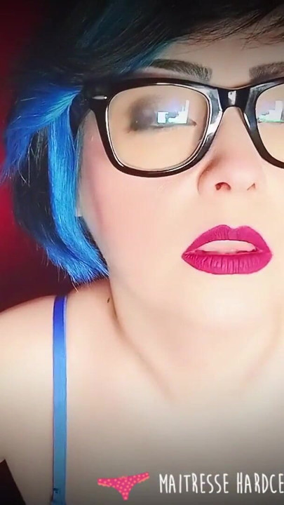 Vends-ta-culotte - Instructions to eat your cum by a beautiful French dominatrix | Clip 1