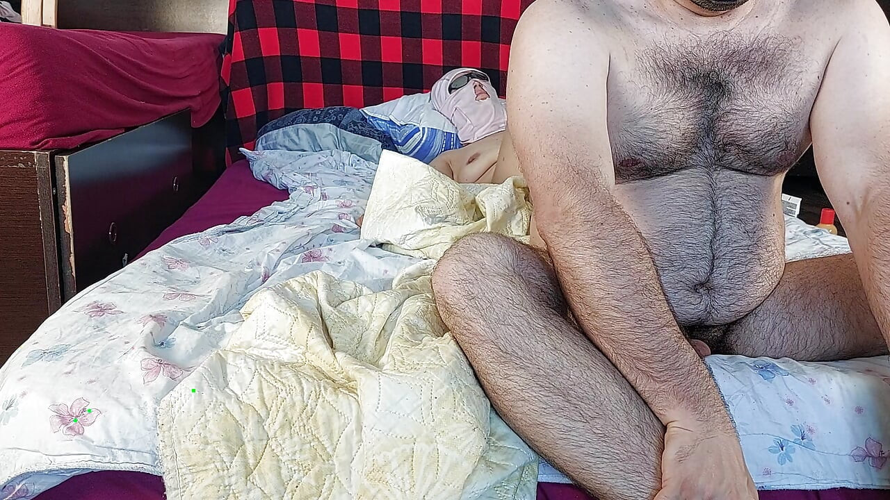 Foreplay in the bedroom with an amateur couple. Amateur MILF does yoga naked, hairy pussy, big ass, big tits.