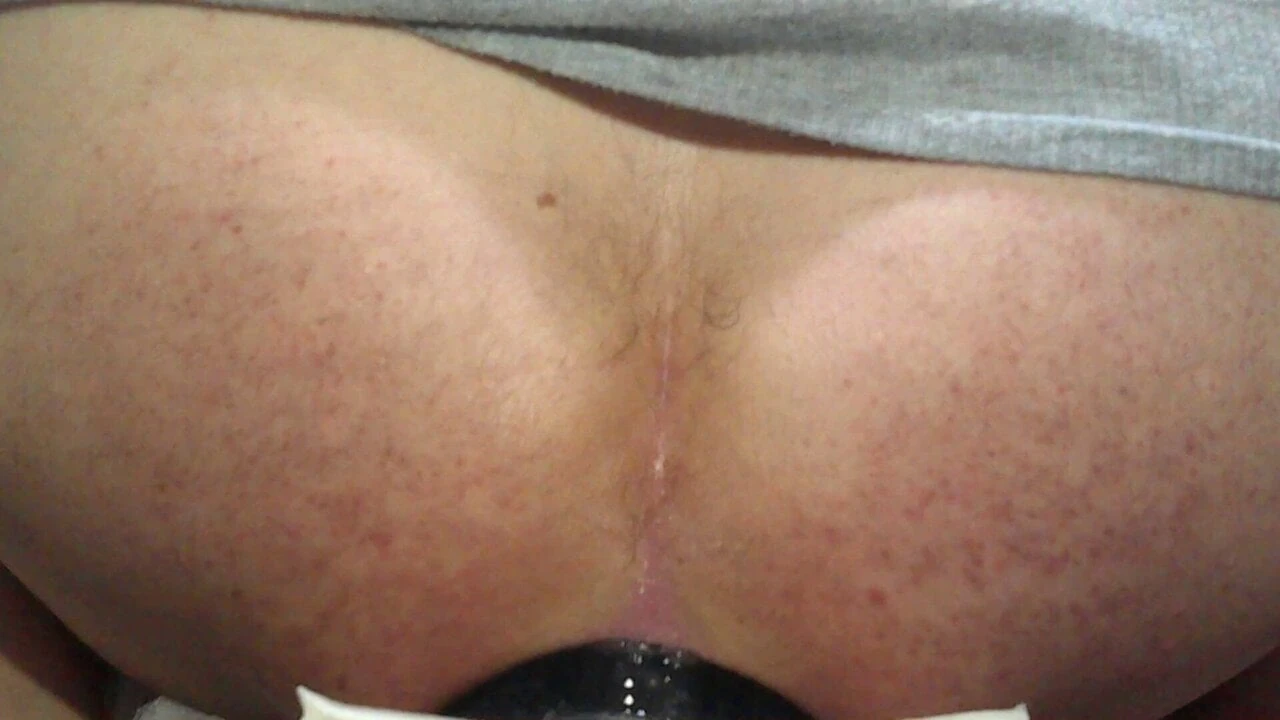 Stretching my hole 3