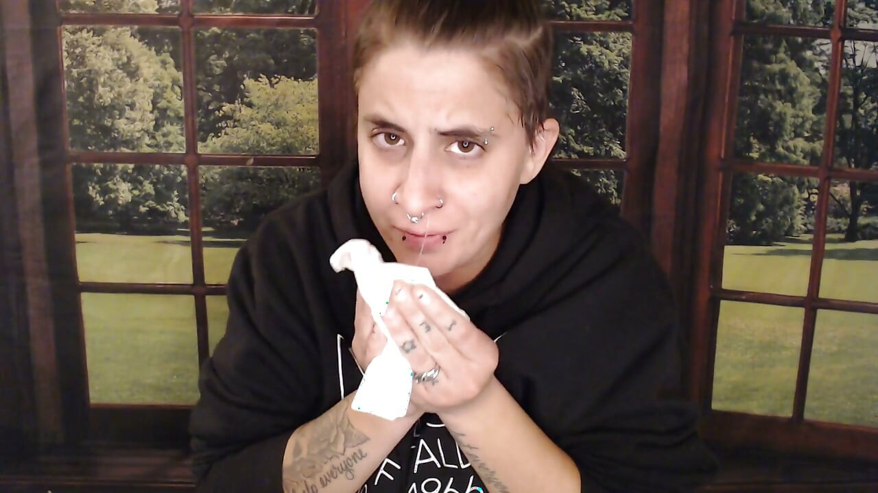 Nedbalé kýchání při kašli