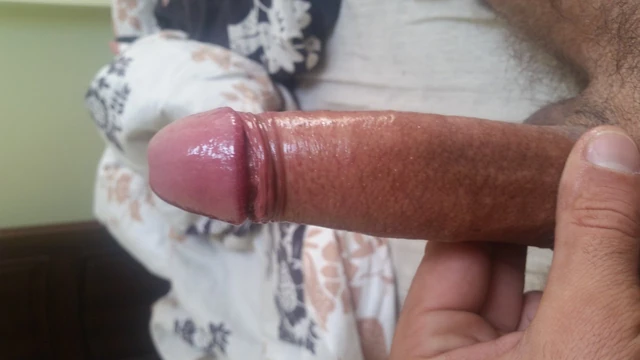 creasing the dick with ejaculation