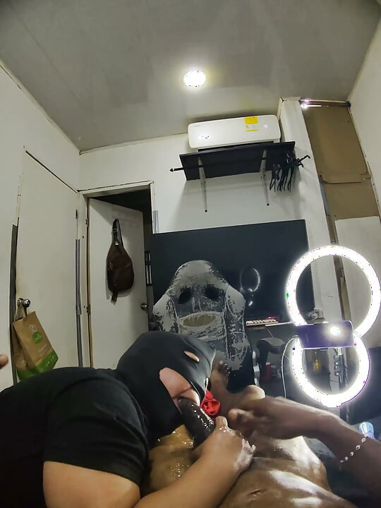 Gırtlağına kadar şampiyon siyah maske 5