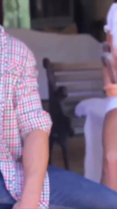 Nezaobilazan trenutak iz filma "Savršena MILF wird vom Cowboy mit Mega Schwanz gefickt"