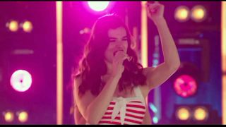 Hailee Steinfeld - Pitch perfect 3 compilatie