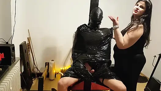 Рабыня в бондаже, часть 1