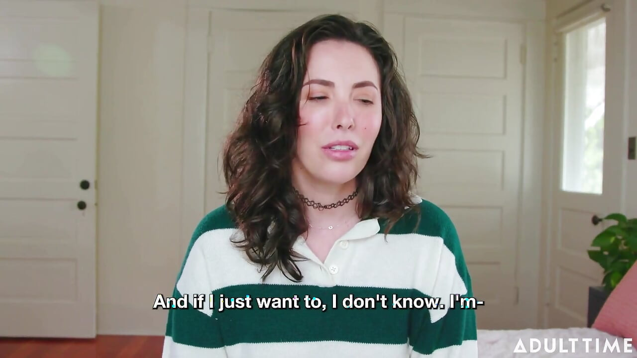 Casey Calvert destruiu a coleção premiada de um fã! | Entrevista com estrela pornô | Tempo adulto