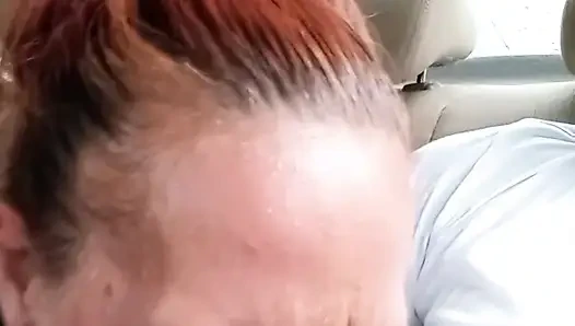 Street hooker blowjob in car. Cum in mounth