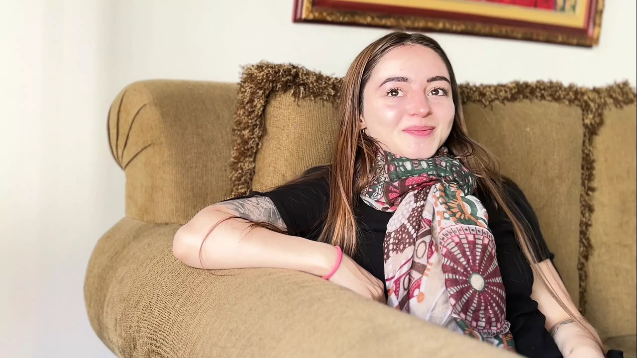 My crazy stepsister sucked my dick while my parents where in front of the house