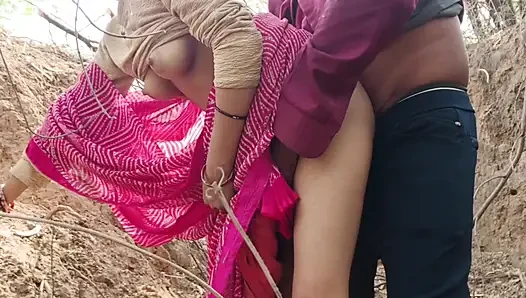 Boobs dikhne ke badle bhabhi ko chod liya aj