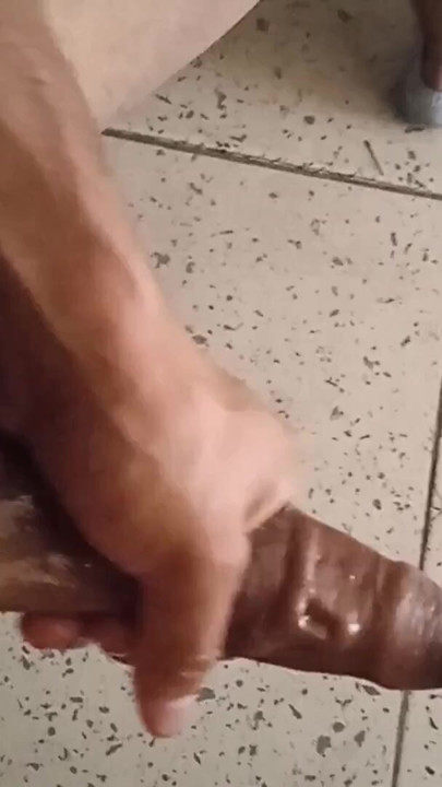 "Üyeyi egzersiz yapmak ve büyütmek" den çene bırakma anı