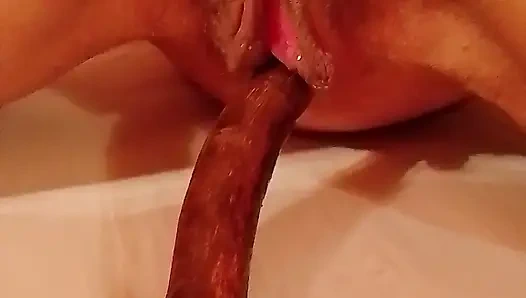 Мокрая киска моей жены Ann