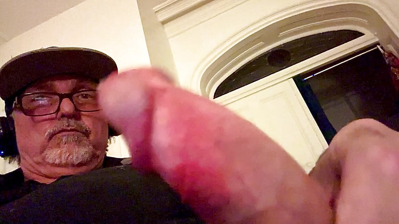 Father's juicy penis