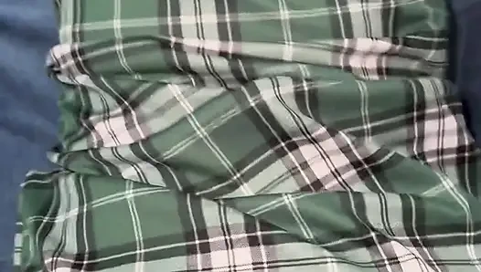 Beni aldatıyor ve beni sikmesi için oyuncu seçmelerine sokuyor