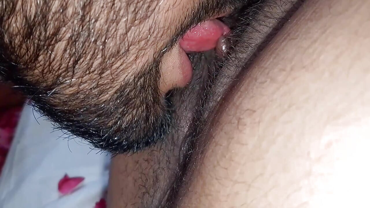 Suhagrat - ilk düğün gecesi seksi - yeni Hintli ateşli çift