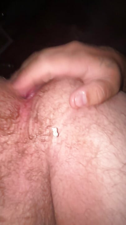 Putting 2 big dildos in my ass ..
