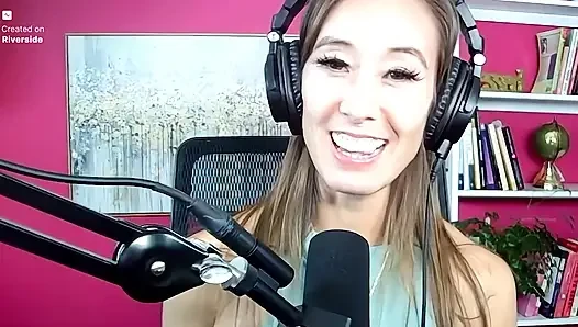 Trikepatrol röportajı - Christy Love (papaz, yetişkin sanatçı ve komedyen!)