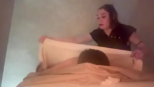 Pijat dalam jangkauan pengikut