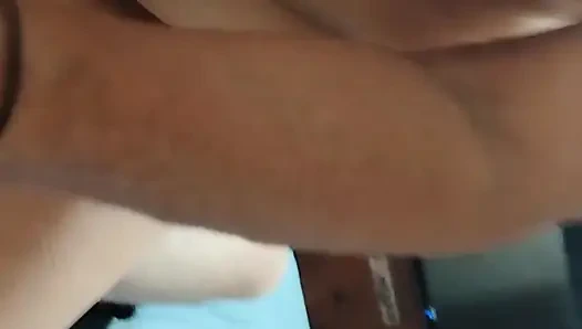 Nine benim için kendini kaydediyor ve onu siktim