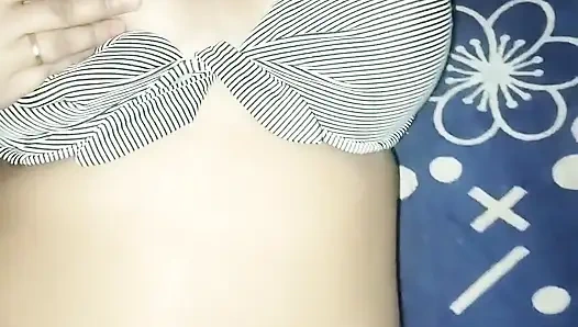 Meri Randi biwi ki sexy chut aur chuchi