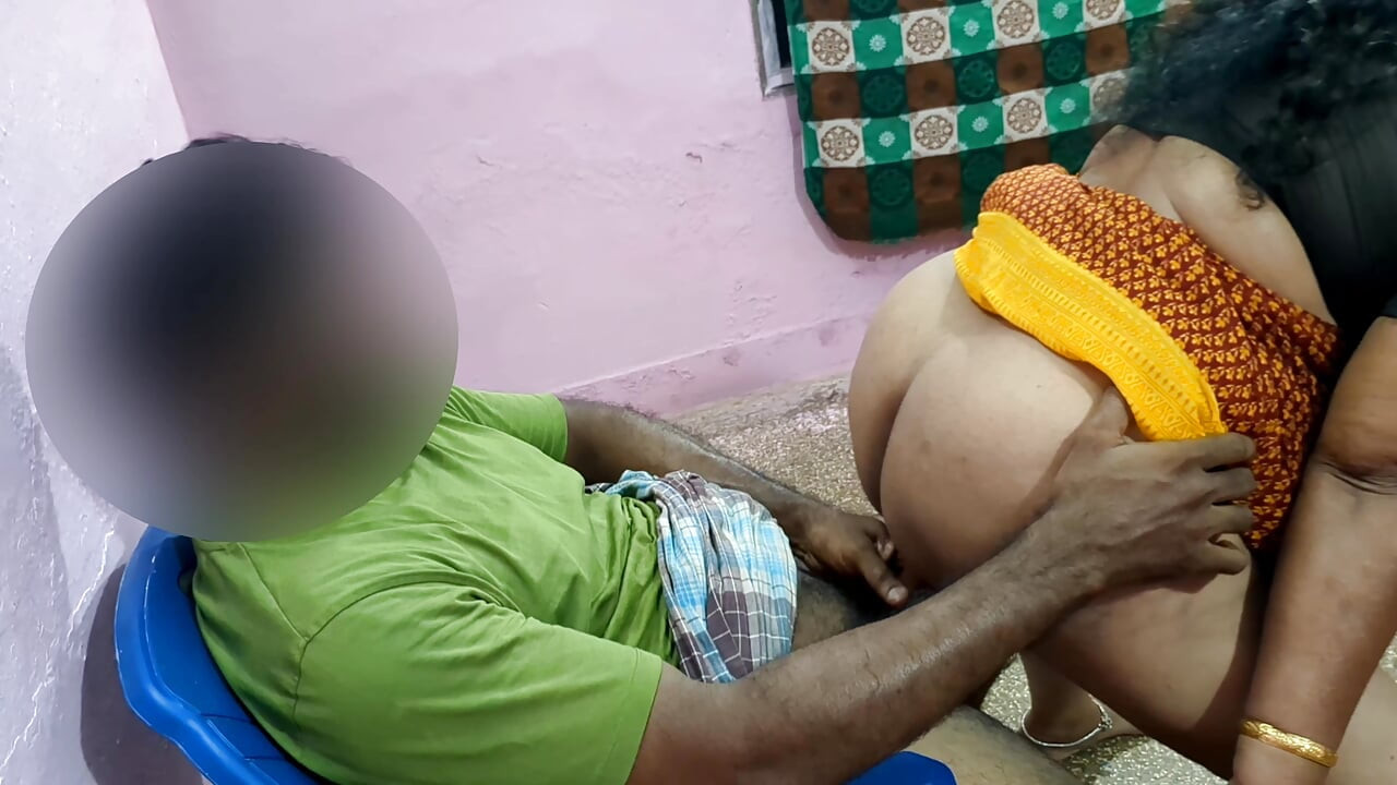 While I was sitting, Aunty brought me water to drink. I tried to touch her vagina. Hot and spicy sex.