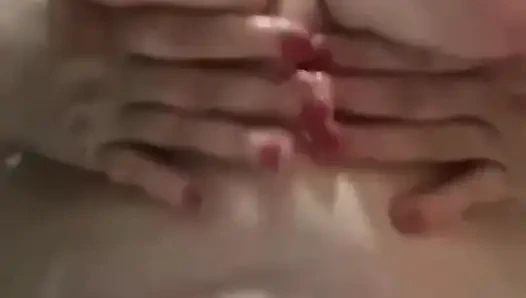 Я играю со своим