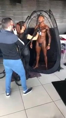 Bodybuilder Spraytanned