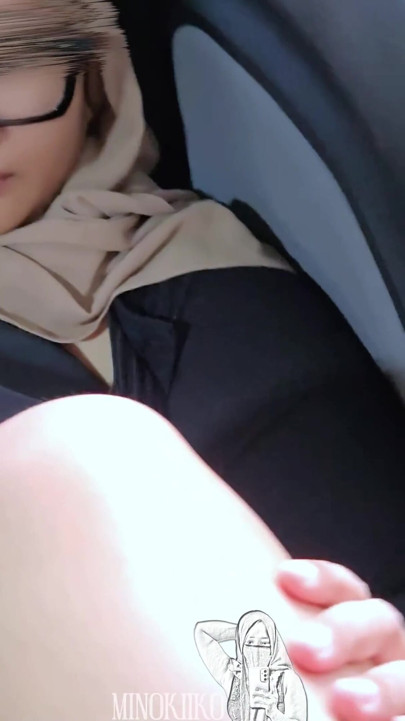 Forbidden Backseat Ride, Hijab Sweaty Girl Raw Pounding by Rental Driver and Got Cum In Face - Minokiiko | Clip 1