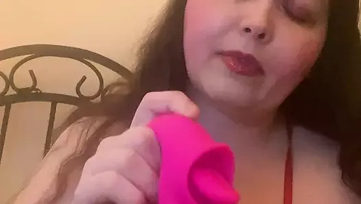 Sex Toy Review and Demonstration:  Clitoral Licking G Spot Vibrator