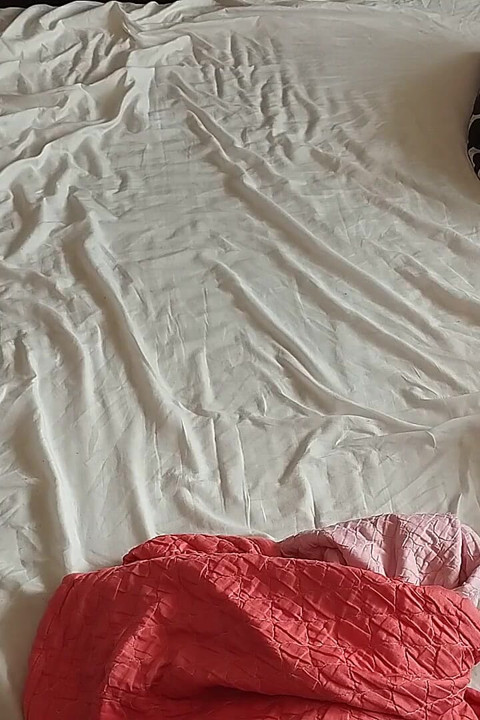 I Eat My Wife's Juicy Pussy Until She Orgasms. Eating Wife's Juicy Pussy.