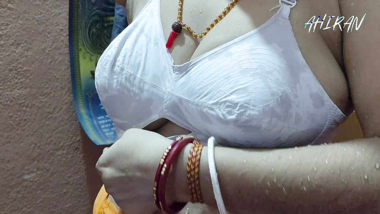 Indian Desi Village  Girl and Boy Forplay. Yellow Petticoat view Ass and Vulva.