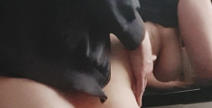 Wifes swinging tits in kitchen quickie