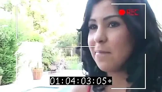 Pelacur latina muda diisi dengan kontol pejantan